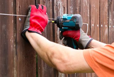 Why Is It Important to Hire a Licensed Fence Contractor?