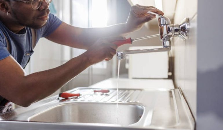 Finding Trustworthy 24/7 Plumbing Services: What to Look For